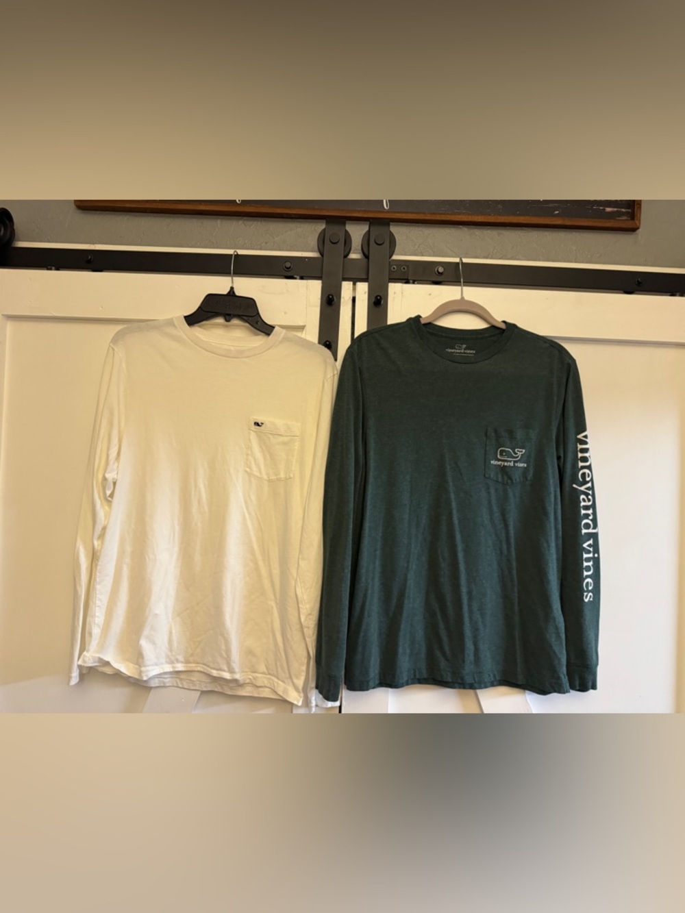 Vineyard Vines Men’s Long-Sleeve Pocket Tee  bundle